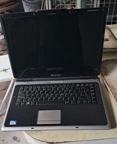 VD notebook kennex reposição de bem conservado sem HD e memória não funciona