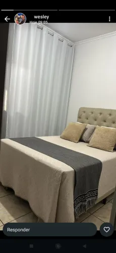 Cama Casal com Cabeceira Estofada