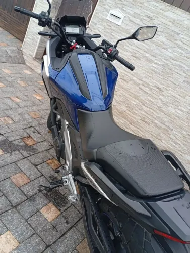 Nc 750 muito nova 
