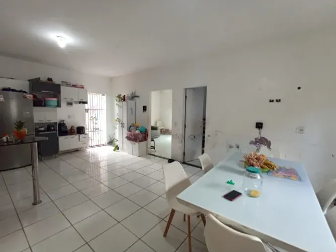 Vendo casa solta 3 quartos sendo 1 suíte na Vila kiola São Luís MA