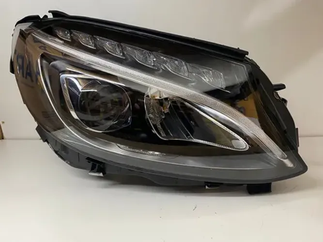 Farol Mercedes Benz C180 2015 A 2018 Novo Original Aec2085