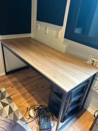 Mesa home office estilo industrial