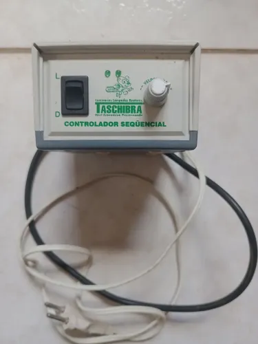 Vendo Um Controlador sequencial 
