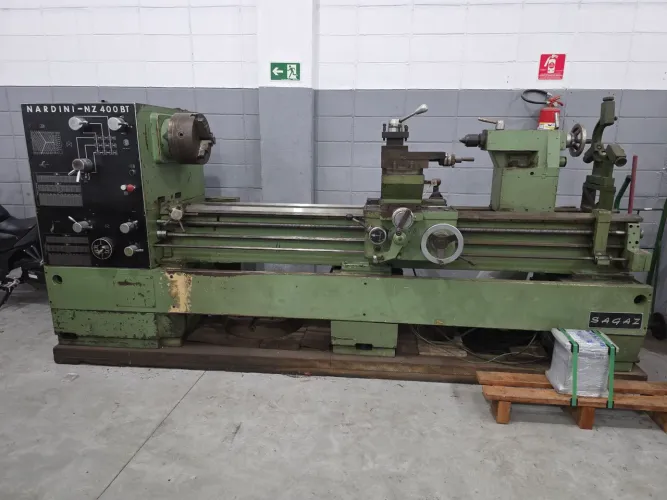 Torno Mecânico Nardini SAGAZ NZ 400 BT - 800mm X 2000mm