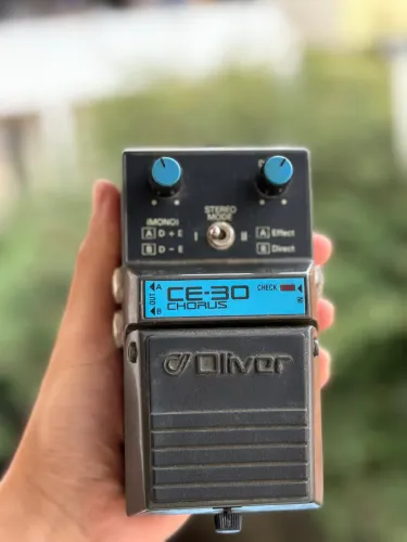 Oliver Ce-30 Chorus