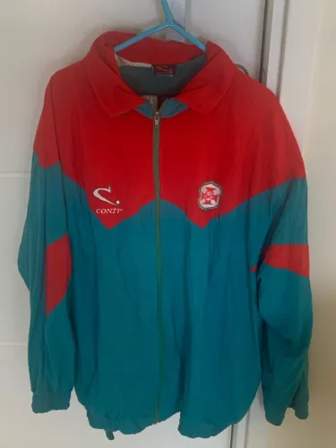 Jaqueta da Portuguesa Santista anos 90