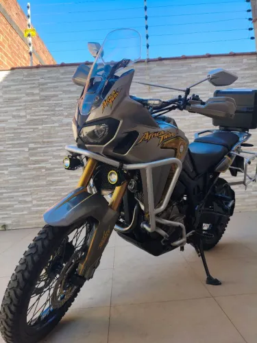 Honda África Twin 2018 (Financio)