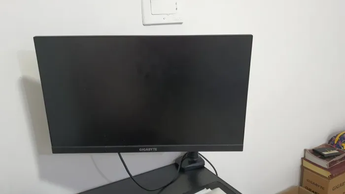 Monitor 180 gybaite ysmael