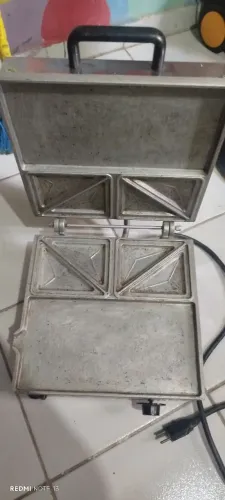 Sanduicheira Elétrica