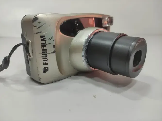 Camera Fotográfica Fujifilm Zoom Date 90 Analogica 35mm Rr5 (Usado)