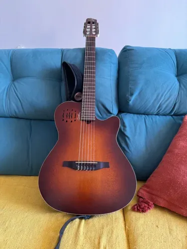 Godin Encore Burnt Umber - 2017 - Excelente estado
