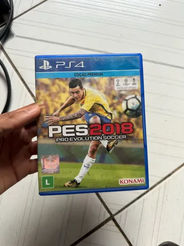 Vendo Pes 2018 do PS4 e o cabo HDMI também novos!