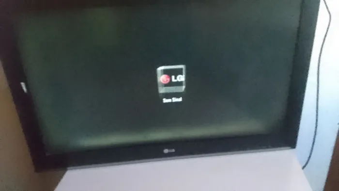 Vende-se tv LG