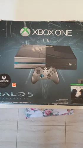 Xbox one edição limitada Halo 5