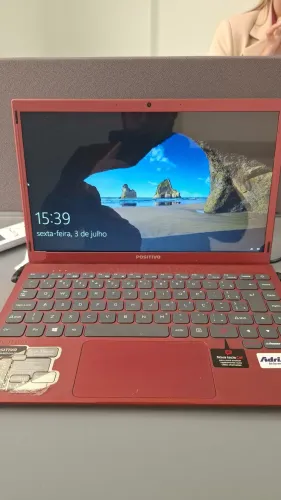 Notebook positivo usado