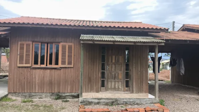 Estou vendendo essas duas casas na nova Brasília na rua do retiro