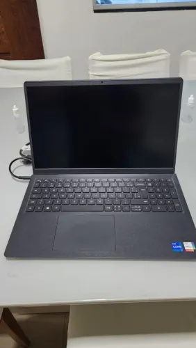 Notebook Dell novo, sem uso, última geração