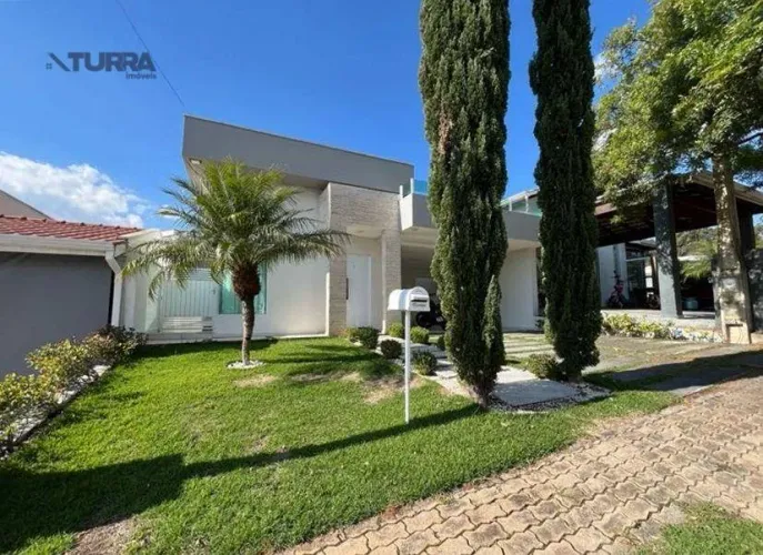 Casa com 3 dormitórios para alugar de 121 m² em Condomínio Terras de Atibaia I no Atibaia/
