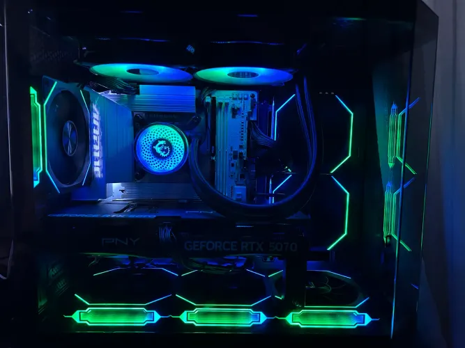 Water cooler msi mag A12 240mm