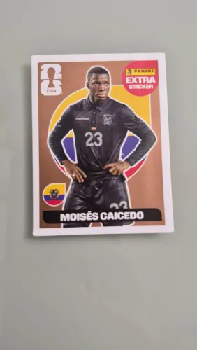 Legend Moisés Caicedo bronze