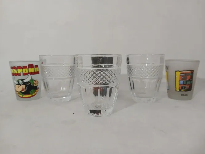 Lote 6 Copinhos shot antigos 7cm novos