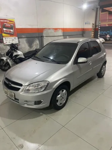 Chevrolet Onix Hatch LT 1.0 8V Flex Power Mec. 4P 2014