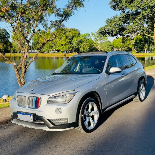 BMW X1 Sdrive 20I X-line 2.0 TB Active Flex 2015