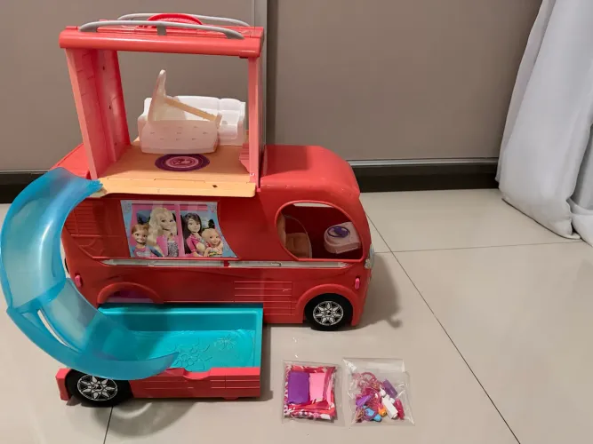 Trailer Barbie