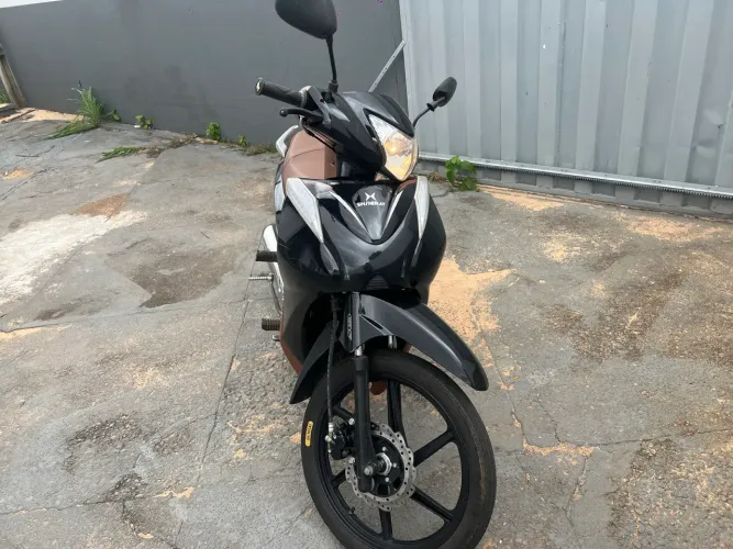 Moto 2024
