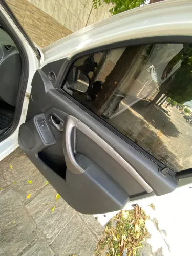 Renault Sandero Expression Hi-flex 1.6 8V 5P 2014