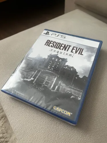 Resident Evil Requiem LACRADO PS5 !!