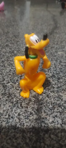 Boneco plutos