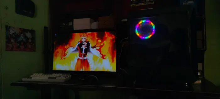 Troco por notebook, Pc + monitor 