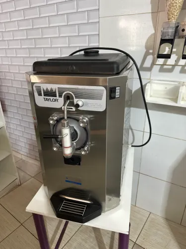 Máquina Taylor 430