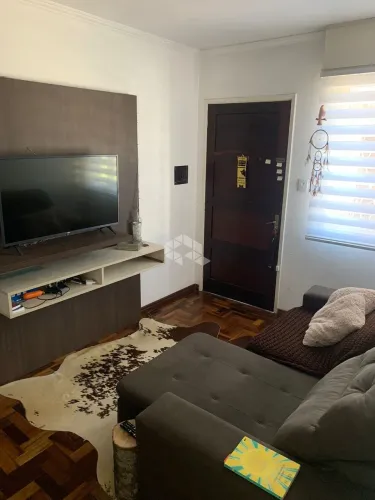 Apartamento no bairro Teresópolis,2 dormitórios Semi mobiliado..
