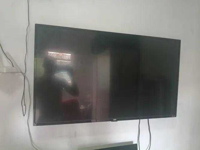 Tv AOC ROKU TV