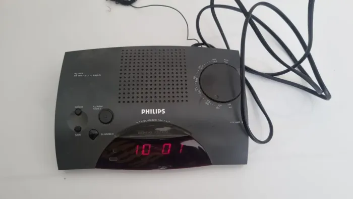 Rádio relógio Philips com despertador