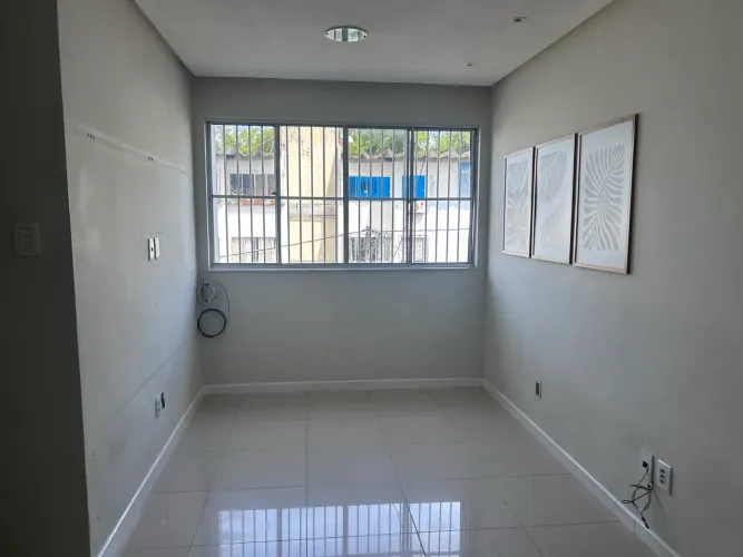 Alugo apartamento Eixo 6