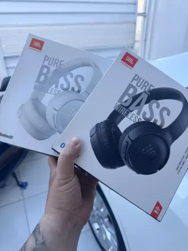 Fone de Ouvido JBL Tune 510BT Preto Bluetooth Pure Bass Wireless Sem Fio Com Microfone 
