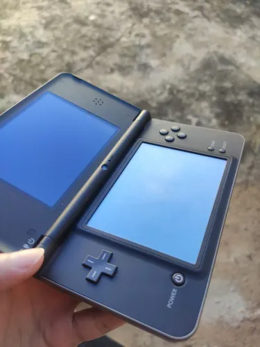 Nintendo dsi xl desbloqueado