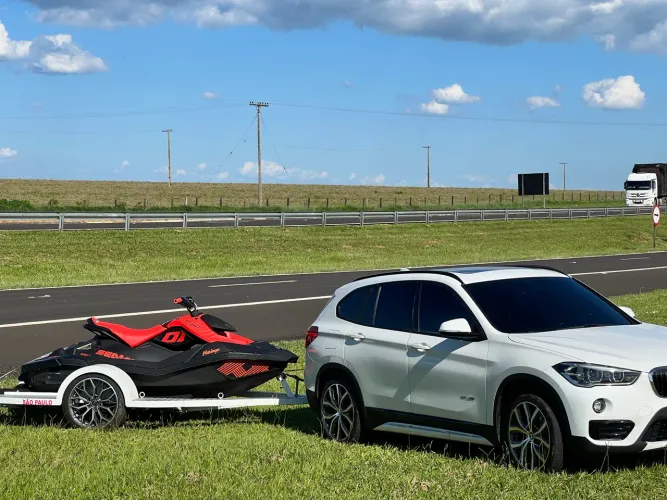 Vendo jet ski spark trixx