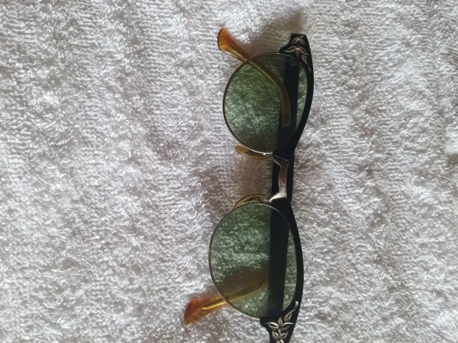 Óculos vintage retrô