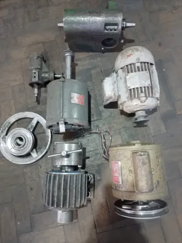 Cabeçote e motor (torno)