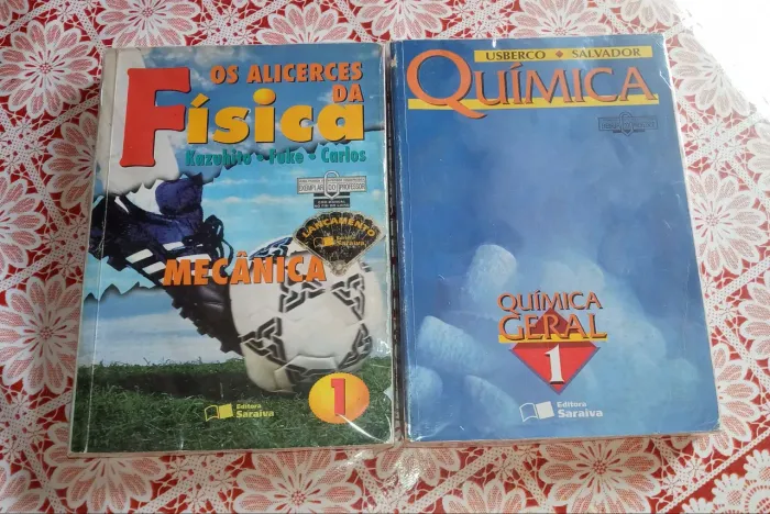 Livros física e química volume 1- livros do professor em bom estado de conservaçao.