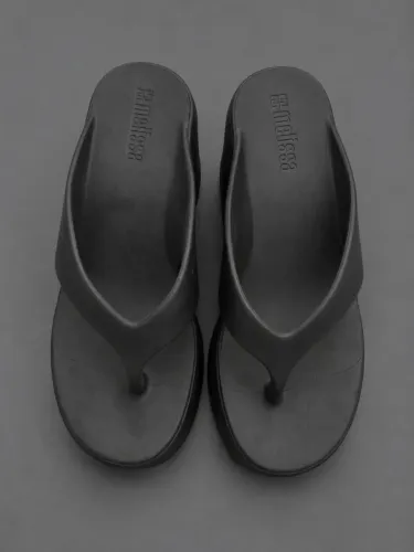 Melissa tamanho 35