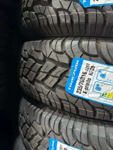 Pneu 235/70/16
