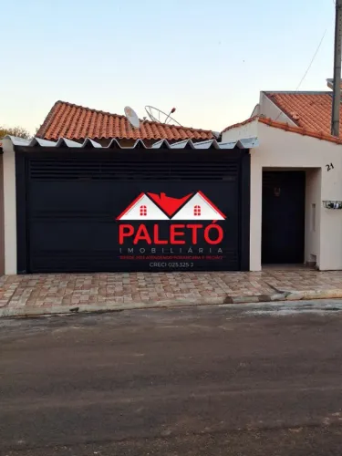 Casa com 3 dormitórios e piscina a venda na cidade de Quadra Interior de SP