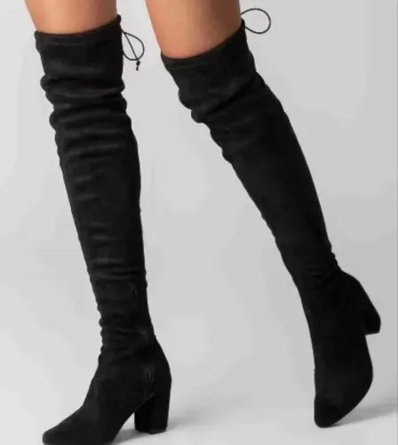 Vende-se bota over the knee cano alto 