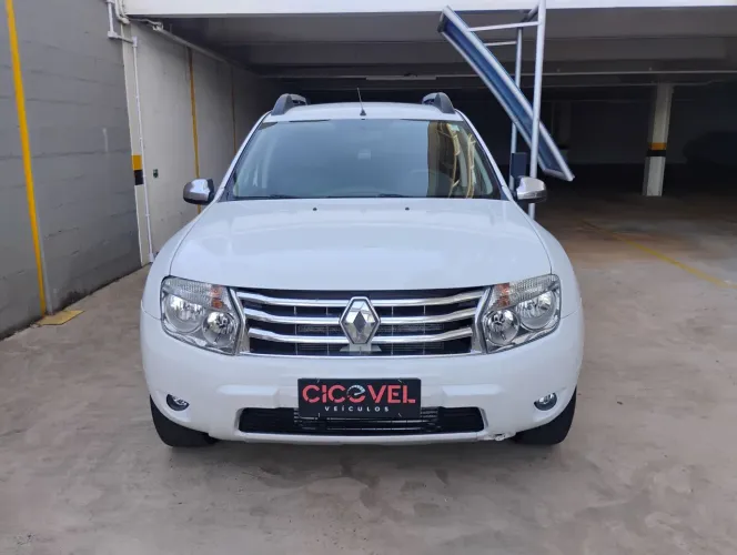 Renault Duster Dynamique 2.0 Hi-flex 16V Aut. 2015
