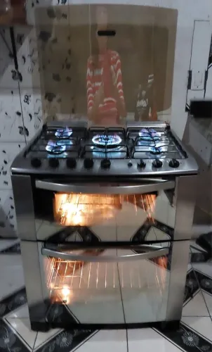 ÓTIMO FOGÃO ELECTROLUX 5 BOCAS COM GRILL 